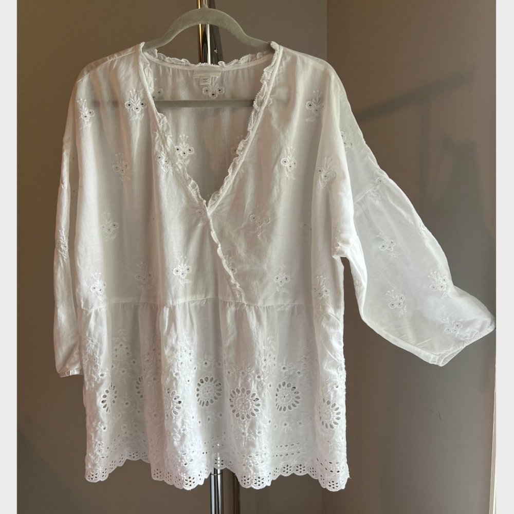 J.Jill White Eyelet Shirt - Petite Large